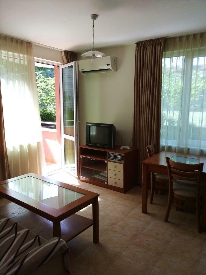 Apartment In Complex Tara Равда Экстерьер фото